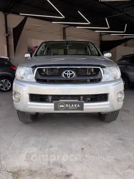 Hilux CD SR 4x2 2.7 16V/2.7 Flex Mec