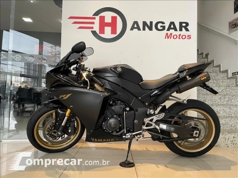 YZF R1