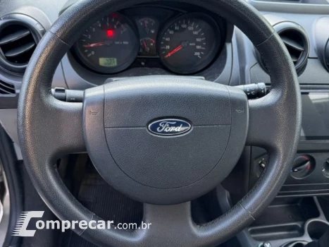 FIESTA SEDAN - 1.6 MPI SEDAN 8V 4P MANUAL