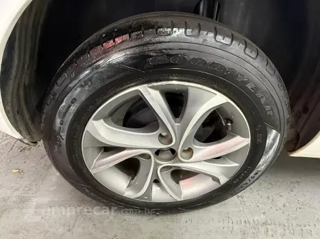 C3 Attraction Pure Tech 1.2 Flex 12V Mec