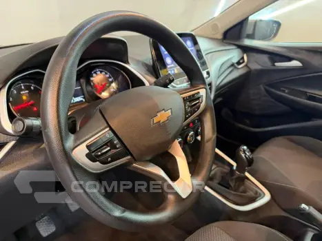 ONIX SEDAN Plus LT 1.0 12V Flex 4p Mec.