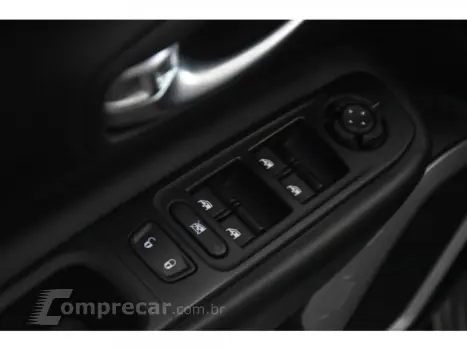 RENEGADE - 2.0 16V TURBO LONGITUDE 4P 4X4 AUTOMÁTICO