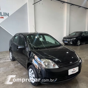 FIESTA 1.6 MPI Class Sedan 8V