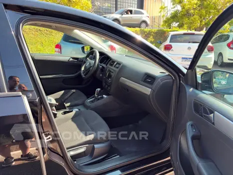 JETTA 1.4 16V TSI TRENDLINE GASOLINA 4P TIPTRONIC