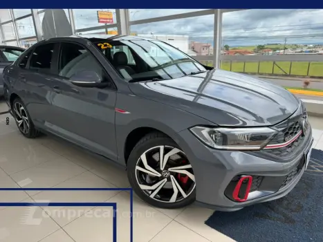 Volkswagen Jetta 2.0 4P 350 TSI GLI AUTOMÁTICO DSG 4 portas