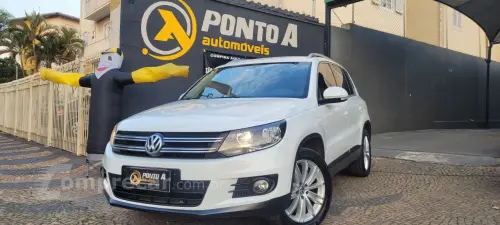 Volkswagen TIGUAN 2.0 TSI 16V 200cv Tiptronic 5p 4 portas