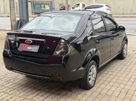 FIESTA SEDAN - 1.6 MPI CLASS SEDAN 8V 4P MANUAL