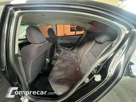 CITY Sedan LX 1.5 Flex 16V 4p Aut.