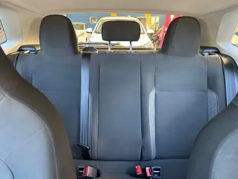 Polo Track 1.0 Flex 12V 5p