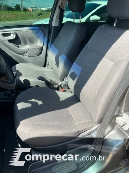 CORSA 1.4 MPFI Premium Sedan 8V