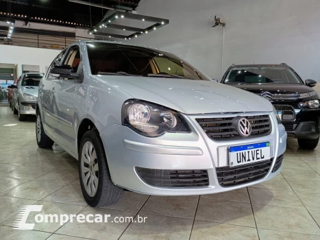 POLO SEDAN 1.6 MI 8V