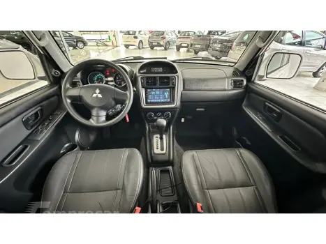 PAJERO TR4 2.0 4X2 16V 140CV FLEX 4P AUTOMÁTICO