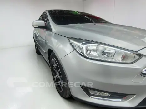 FOCUS 2.0 TITANIUM PLUS SEDAN 16V