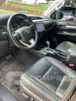 HILUX 2.8 D-4d Turbo CD SRX 4X4