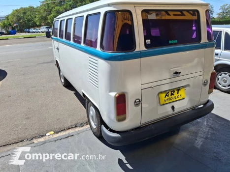 KOMBI 1.6 MI STD Escolar 8V