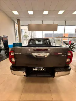 HILUX 2.8 D-4d Turbo CD SRV 4X4
