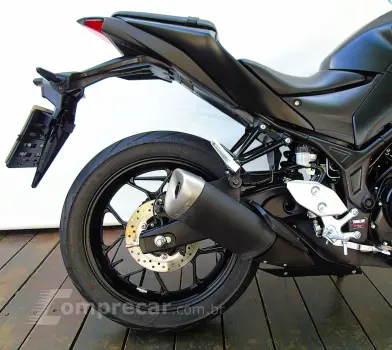 YAMAHA MT-03 ABS