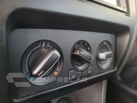FOX - 1.6 MI PRIME 8V 4P MANUAL