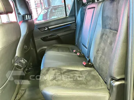 HILUX 2.8 D-4D TURBO DIESEL CD GR-S 4X4 AUTOMÁTICO