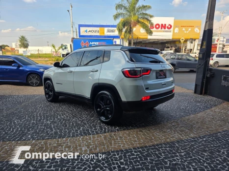 COMPASS 2.0 16V FLEX LONGITUDE AUTOMÁTICO