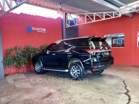 HILUX SW4 2.8 SRX 4X4 7 LUGARES 16V TURBO INTERCOOLER DIESEL