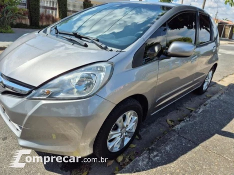 FIT - 1.4 LX 16V 4P AUTOMÁTICO