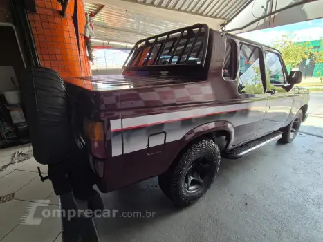 D20 4.0 Custom 4X2 CD 8V Turbo