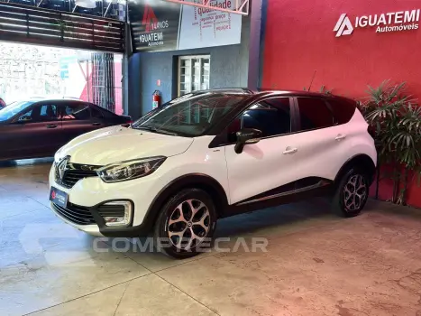 Renault CAPTUR 1.6 16V SCE FLEX BOSE X-TRONIC 4 portas
