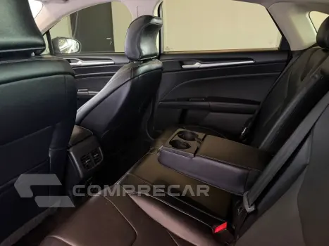 FUSION 2.0 TITANIUM AWD 16V GASOLINA 4P AUTOMÁTICO