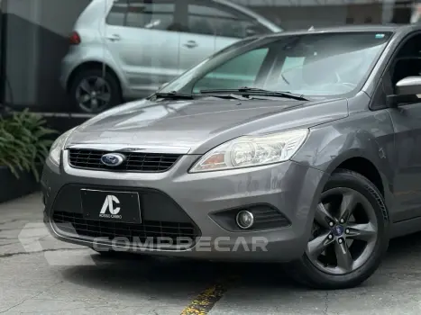 Focus 2.0 16V/SE/SE Plus Flex 5p Aut.