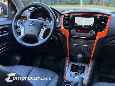L200 TRITON 2.4 16V Turbo Sport Savana Sertôes CD 4X4