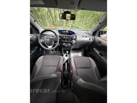 ETIOS 1.5 XS 16V FLEX 4P MANUAL