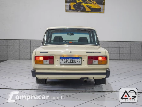 LAIKA 1.6 Sedan 8V