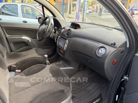 C3 1.4 I Exclusive 8V