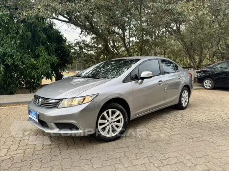 Honda CIVIC 1.8 LXS 16V FLEX 4P MANUAL 4 portas