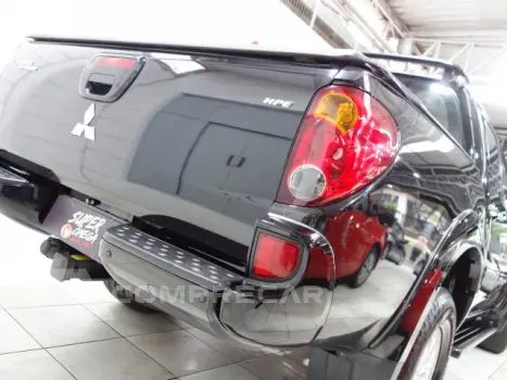L200 TRITON - 3.2 HPE 4X4 CD 16V TURBO INTERCOOLER 4P AUTOMÁ