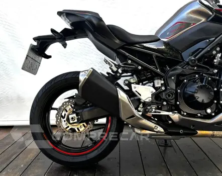 KAWASAKI Z900