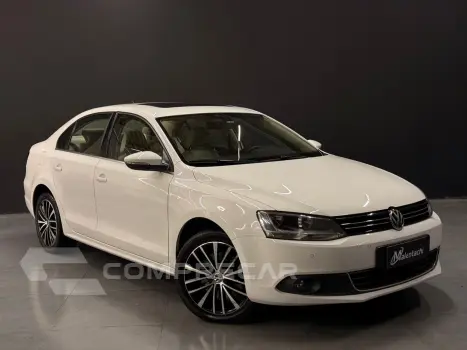 JETTA 2.0 TSI HIGHLINE 200CV GASOLINA 4P TIPTRONIC