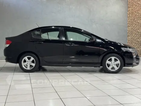 CITY 1.5 LX Sedan 16V