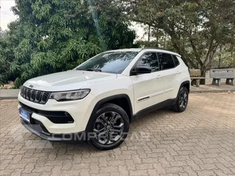 JEEP COMPASS 1.3 T270 TURBO FLEX LONGITUDE AT6 4 portas