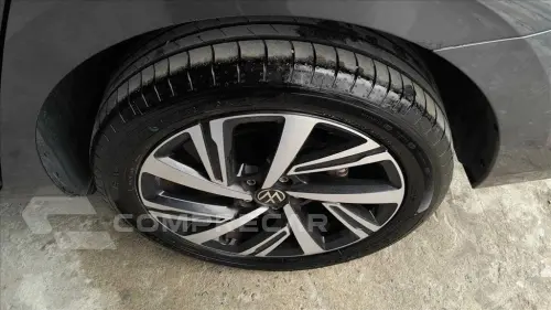 VIRTUS 1.0 200 TSI HIGHLINE AUTOMÁTICO