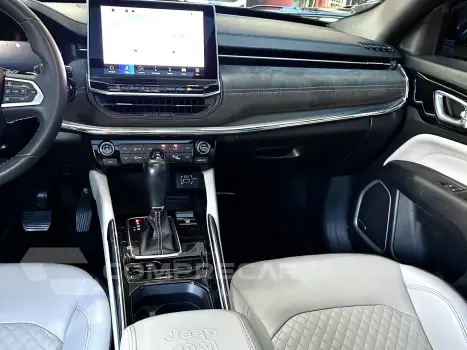 COMMANDER 1.3 T270 TURBO FLEX OVERLAND AT6