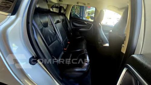 XC 60 2.0 T5  5p