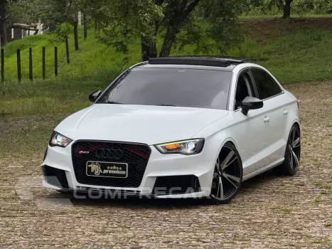 Audi A3 Sed. Ambition 2.0 TSFI 220cv S-tronic 4 portas