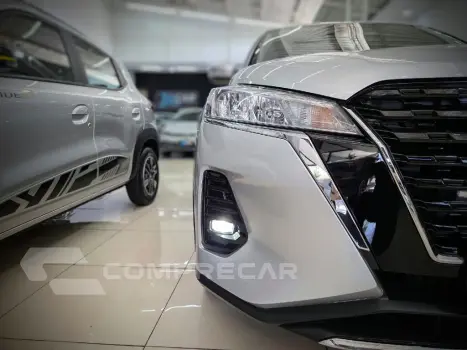 KICKS PLAY 1.6 16V FLEXSTART SENSE XTRONIC