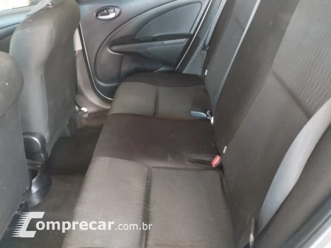 ETIOS 1.5 X Plus Sedan 16V