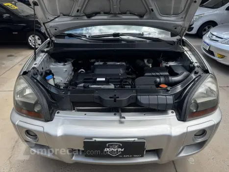 Tucson 2.0 16V 4P GL