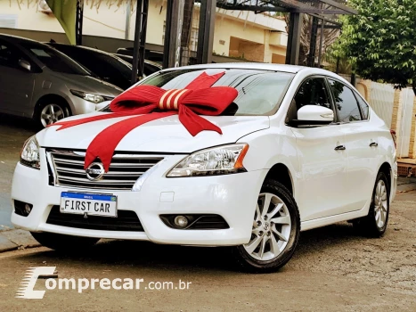 NISSAN SENTRA 2.0 SV 16V FLEX 4P AUTOMÁTICO 4 portas