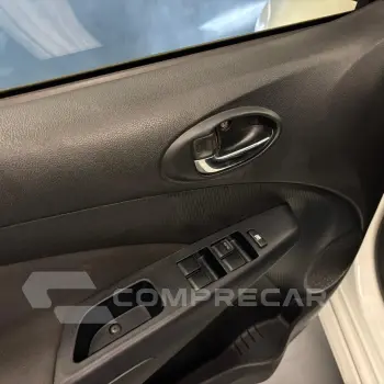 ETIOS PLATINUM Sed. 1.5 Flex 16V 4p Aut.