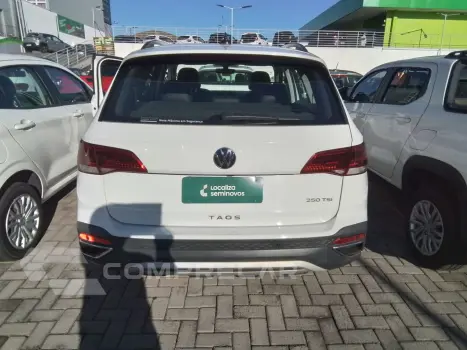 TAOS 1.4 250 TSI TOTAL FLEX COMFORTLINE AUTOMÁTICO